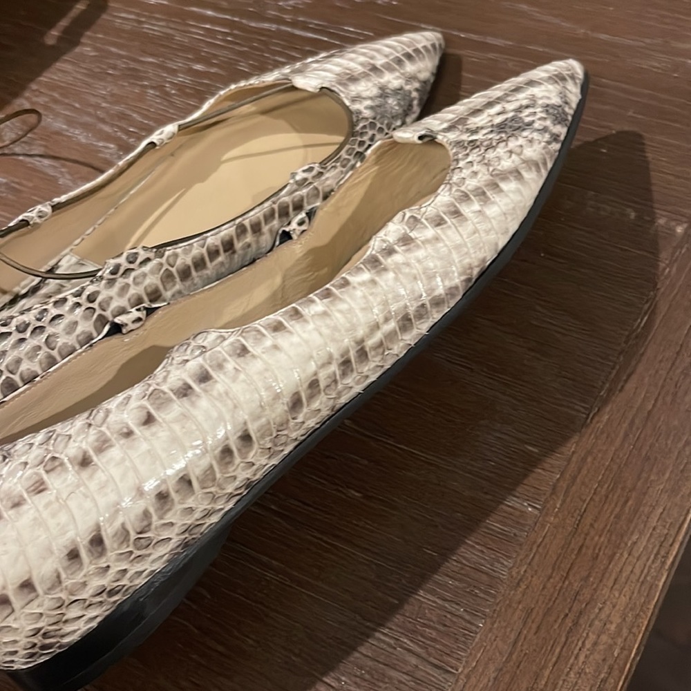 NWOB Michael KORS Collection Snakeskin Flats, 37.5 (US 7.5) - Picture 3 of 9